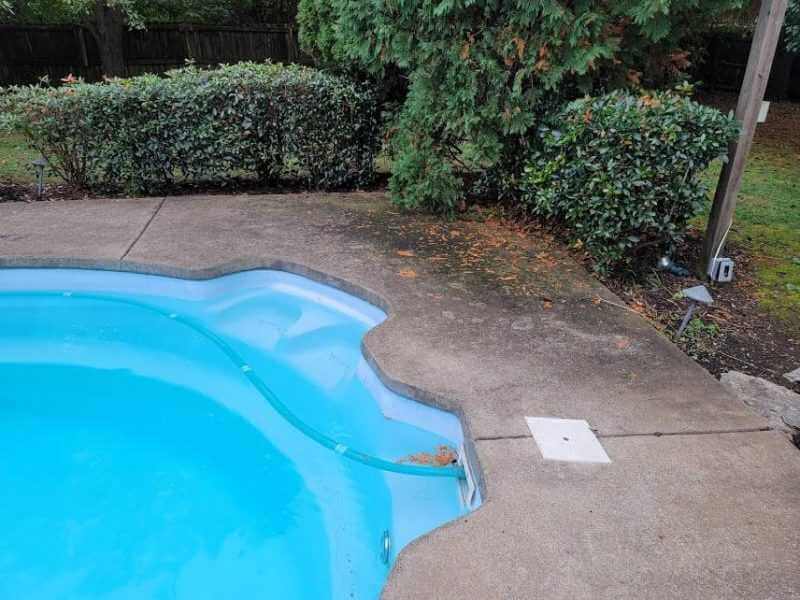 Pool Deck Pressure Washing Before - www.jbpowerwash.com